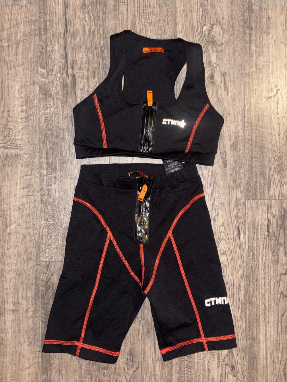 Heron Preston Black Two-Piece Active Set with Orange Trim